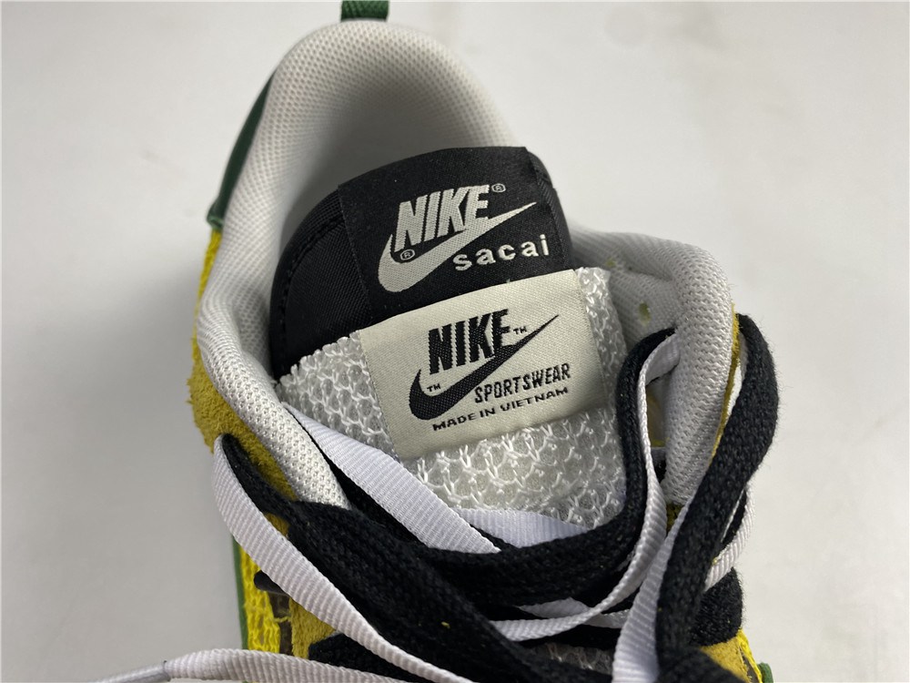 sacai x Nike VaporWaffle Tour Yellow CV1363-700